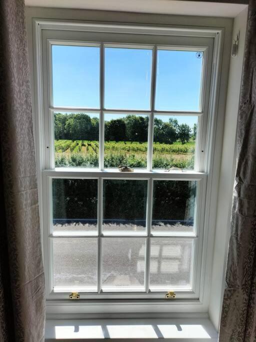 Cosy Cottage With Vineyard View Near Goodwood Chichester Eksteriør bilde
